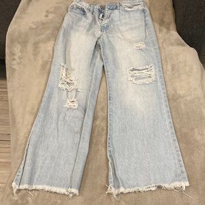 Woman flare jeans. Size Medium.
